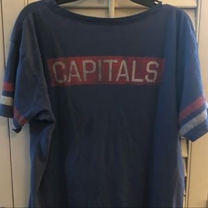 Washington Capitals V Neck Tee XXL